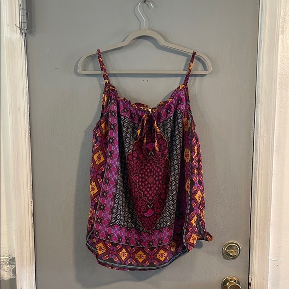 Beachlunchlounge‎ Purple and Pink Camisole Top - Picture 1 of 5
